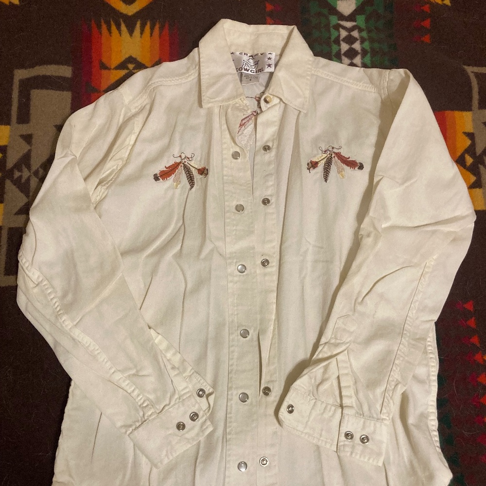 Vintage white denim embroidered snap shirt